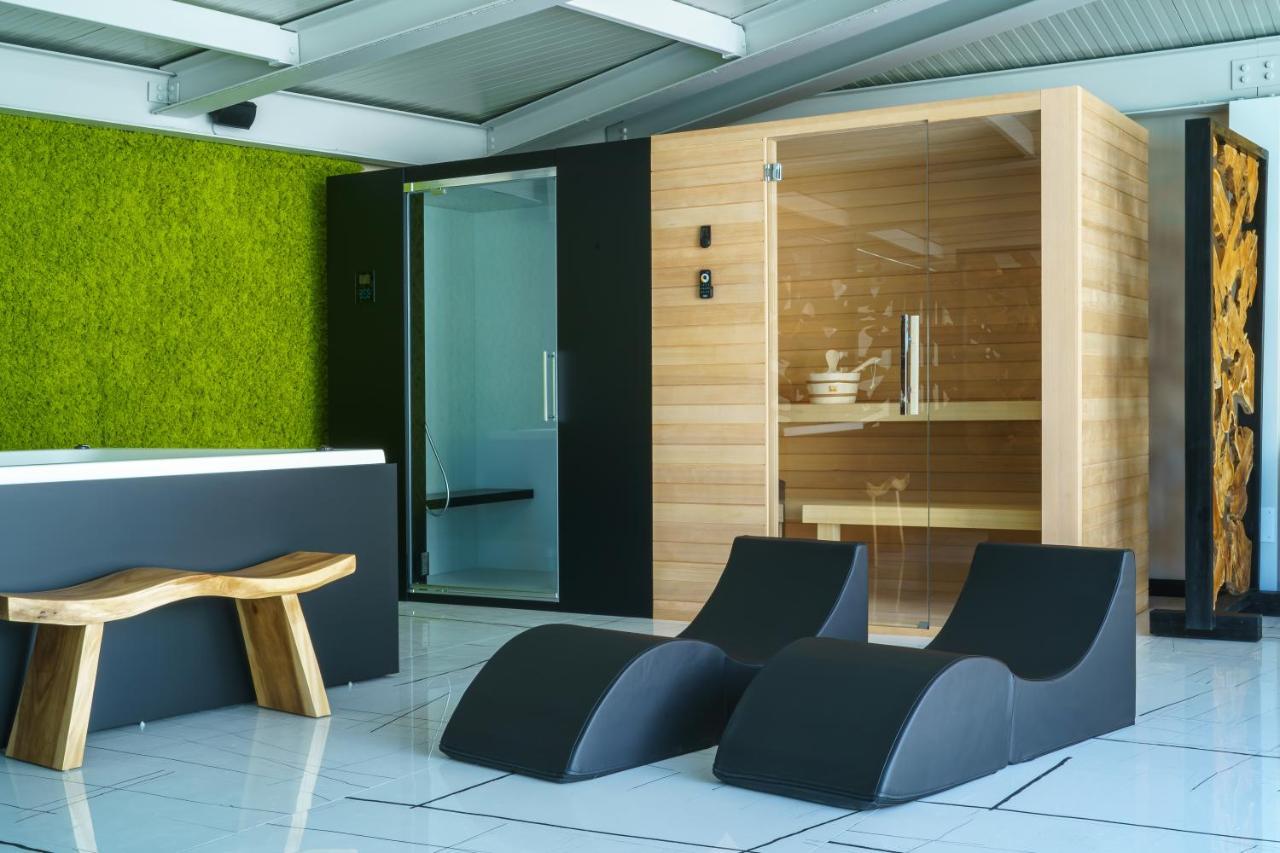 Villa Vittoria B&B - Wellness Terme di Miradolo Екстериор снимка