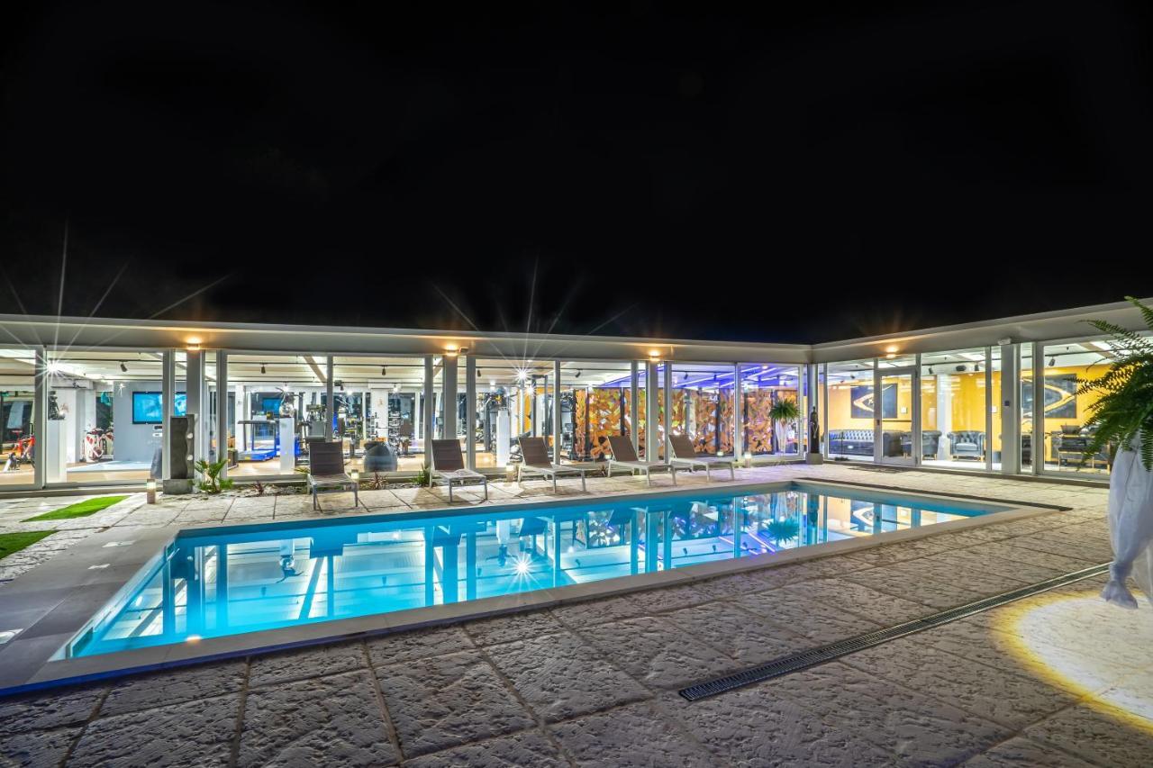 Villa Vittoria B&B - Wellness Terme di Miradolo Екстериор снимка
